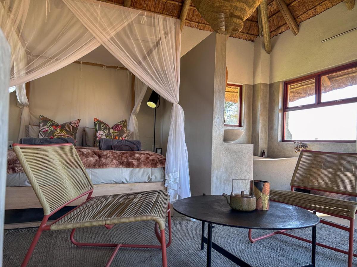 Tzamenkomst River Lodge Colesberg Room photo
